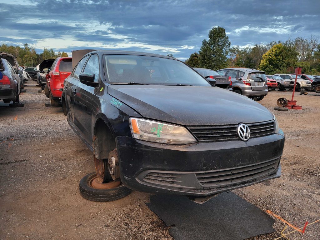 VOLKSWAGEN JETTA 2013