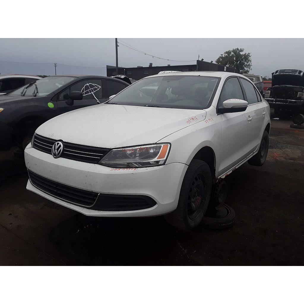 VOLKSWAGEN JETTA 2013