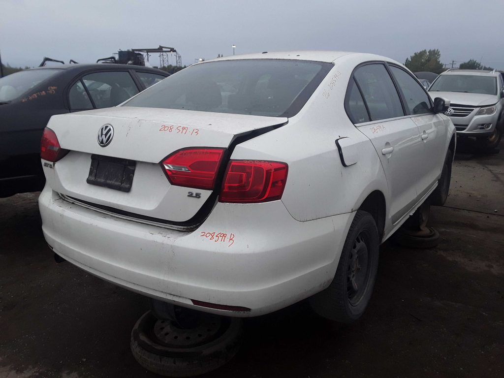 VOLKSWAGEN JETTA 2013