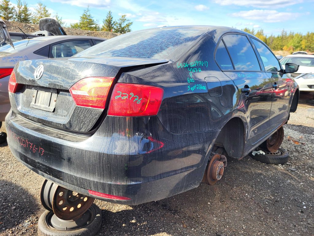 VOLKSWAGEN JETTA 2013