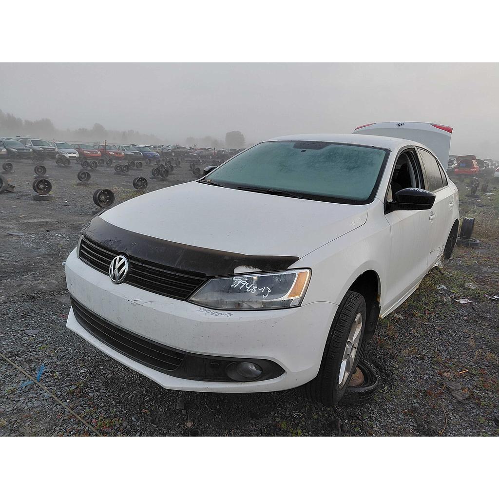 VOLKSWAGEN JETTA 2013