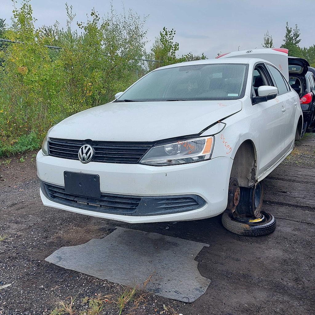 VOLKSWAGEN JETTA 2014
