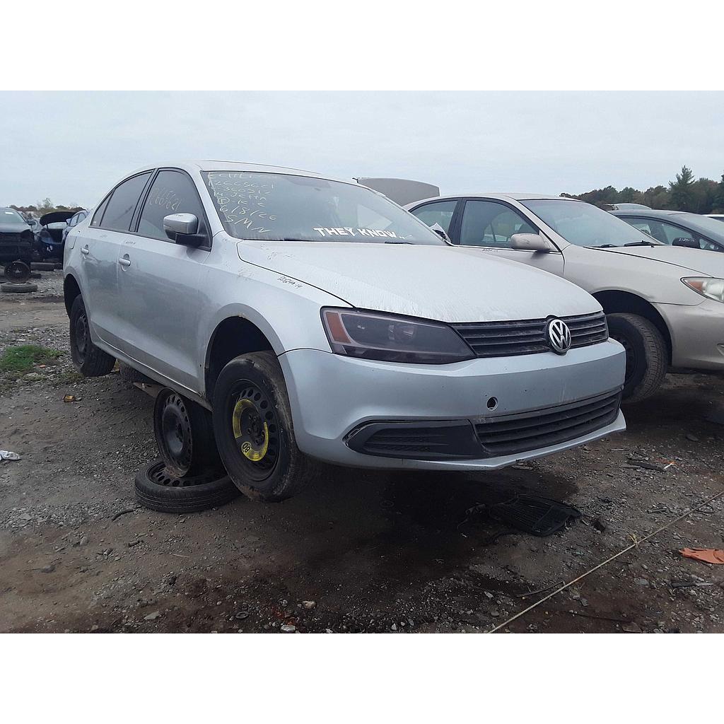 VOLKSWAGEN JETTA 2014