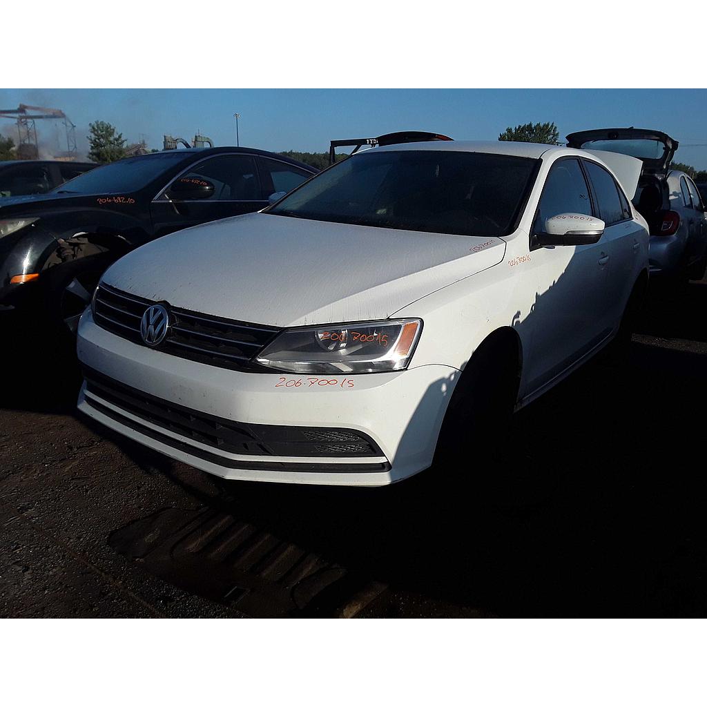 VOLKSWAGEN JETTA 2015