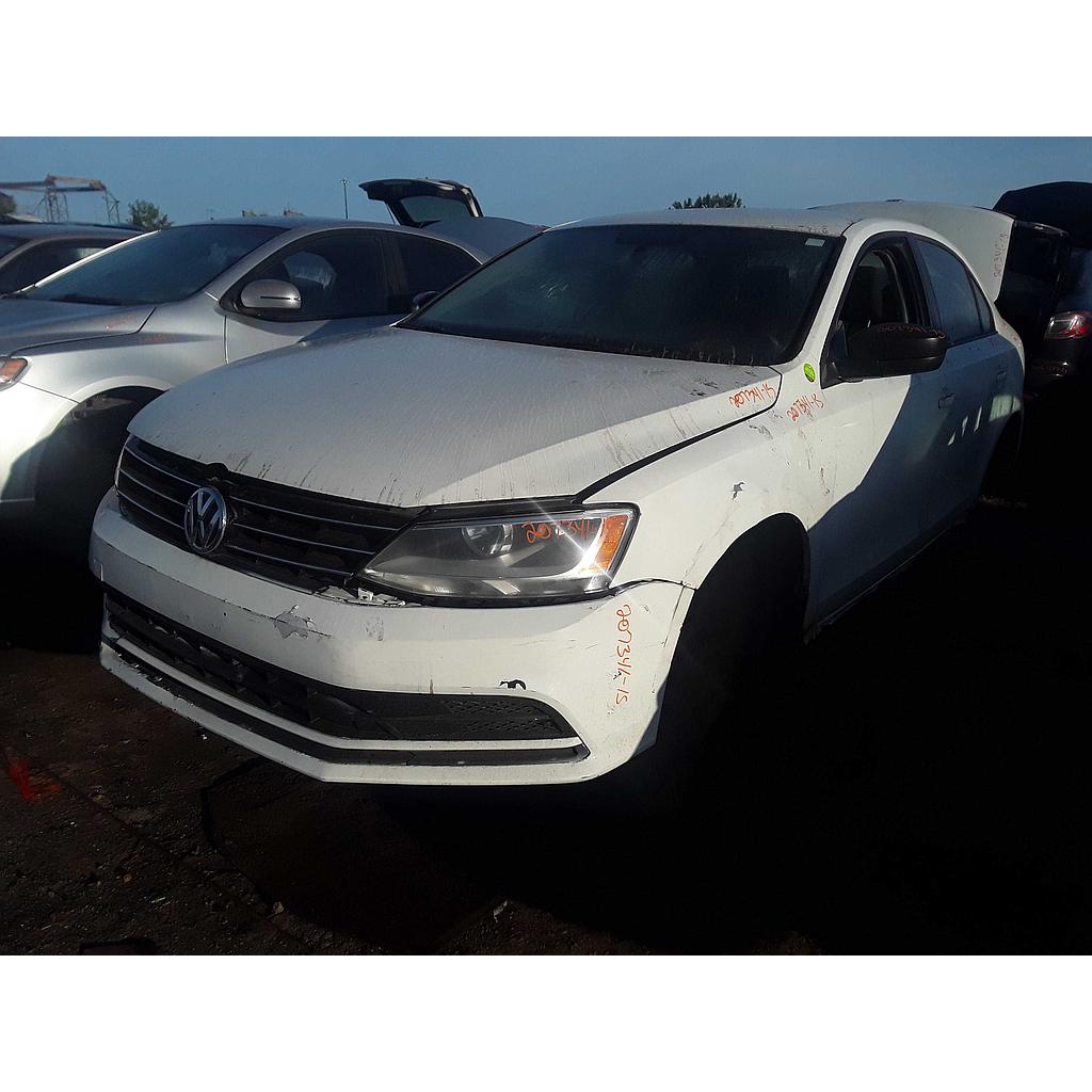 VOLKSWAGEN JETTA 2015