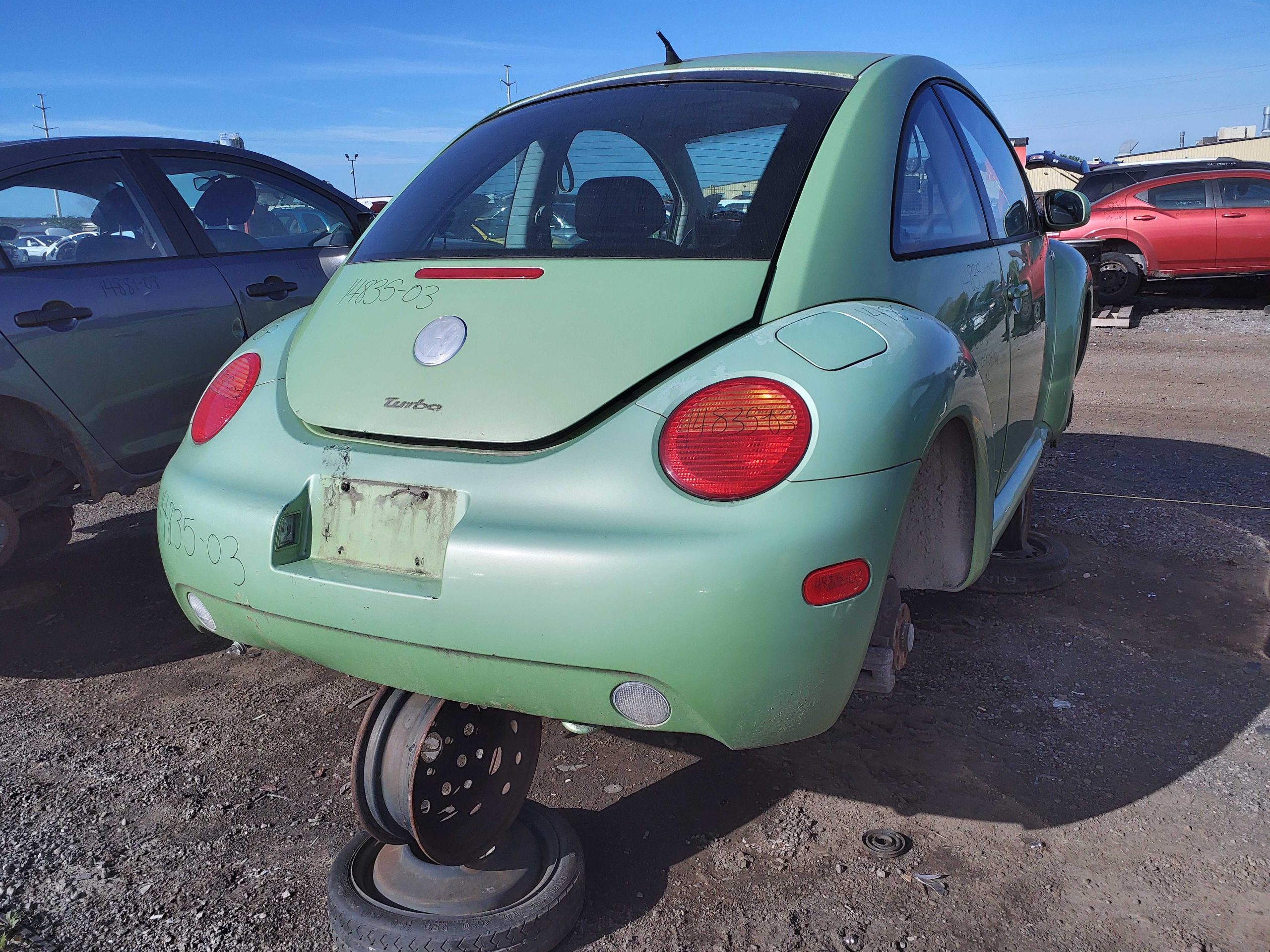 VOLKSWAGEN NEW BEETLE 2003
