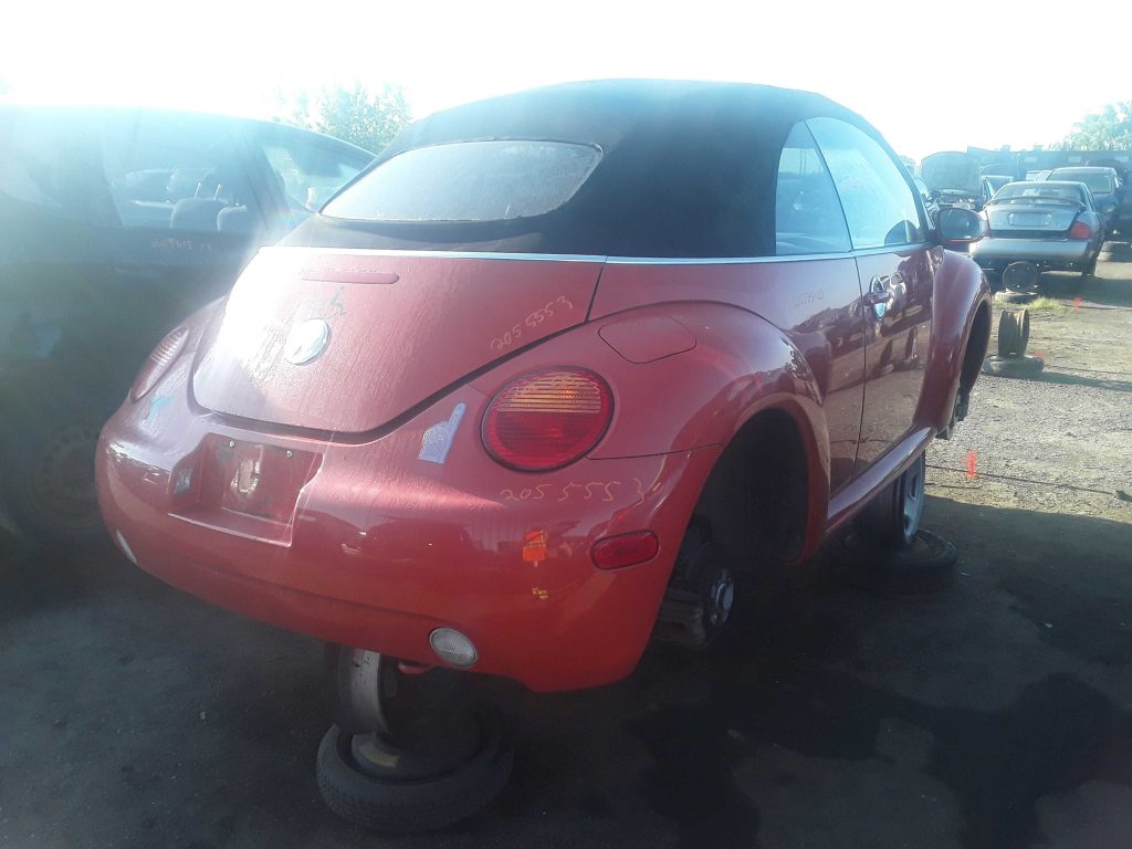 VOLKSWAGEN NEW BEETLE 2003