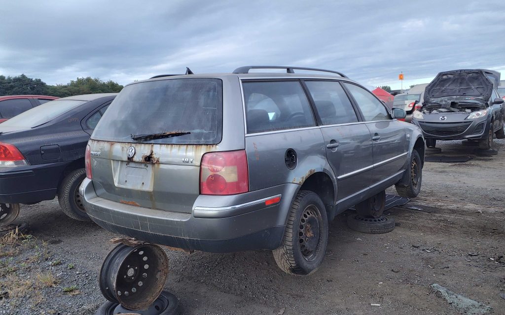VOLKSWAGEN PASSAT 2004