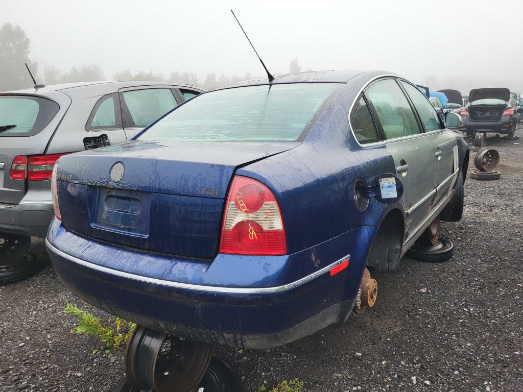 VOLKSWAGEN PASSAT 2005