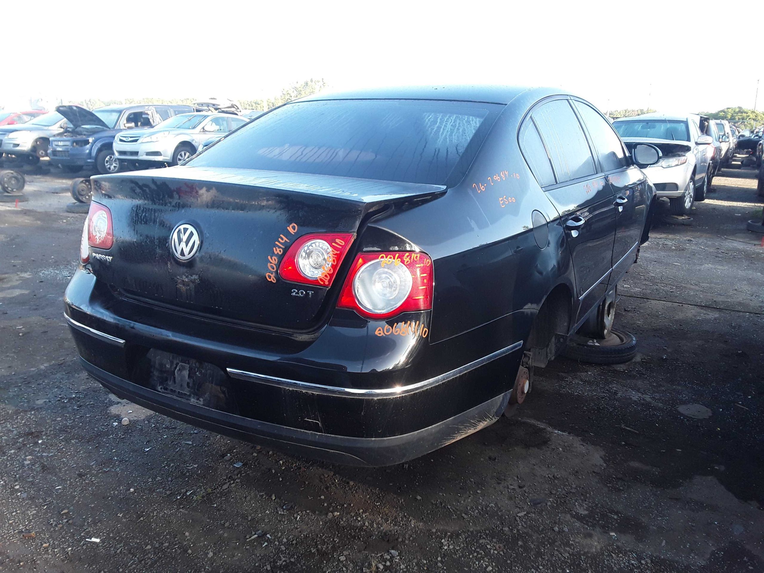 VOLKSWAGEN PASSAT 2010
