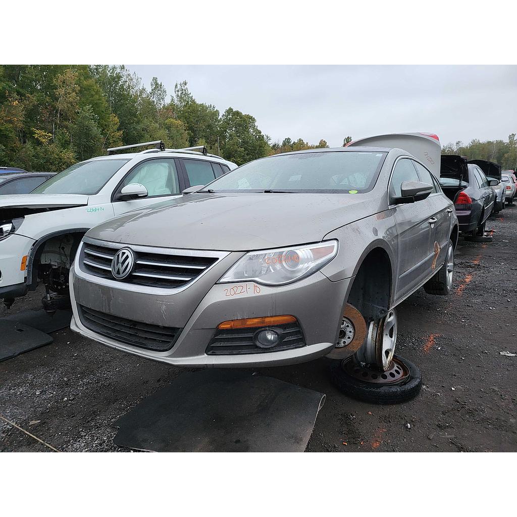 VOLKSWAGEN PASSAT 2010