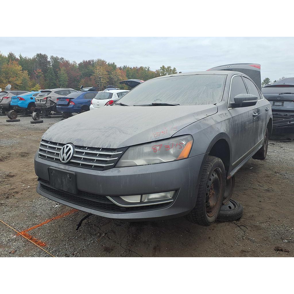 VOLKSWAGEN PASSAT 2015