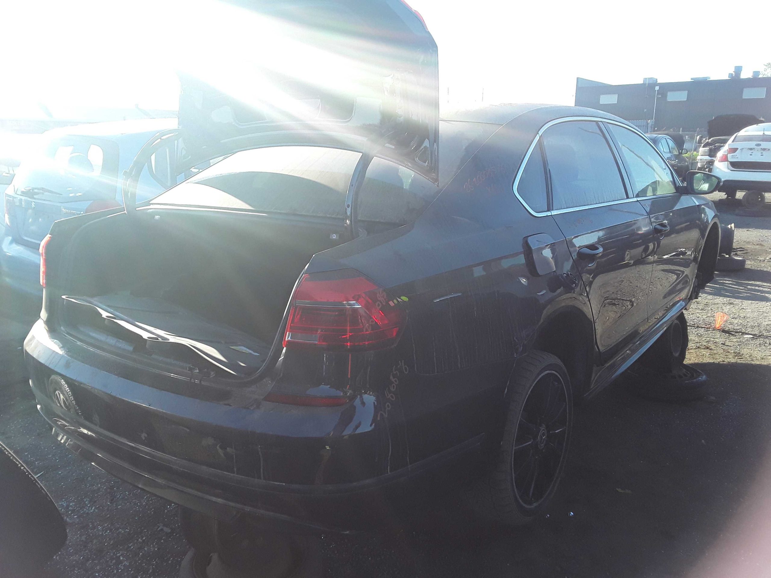 VOLKSWAGEN PASSAT 2016