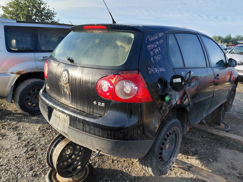 VOLKSWAGEN RABBIT 2009