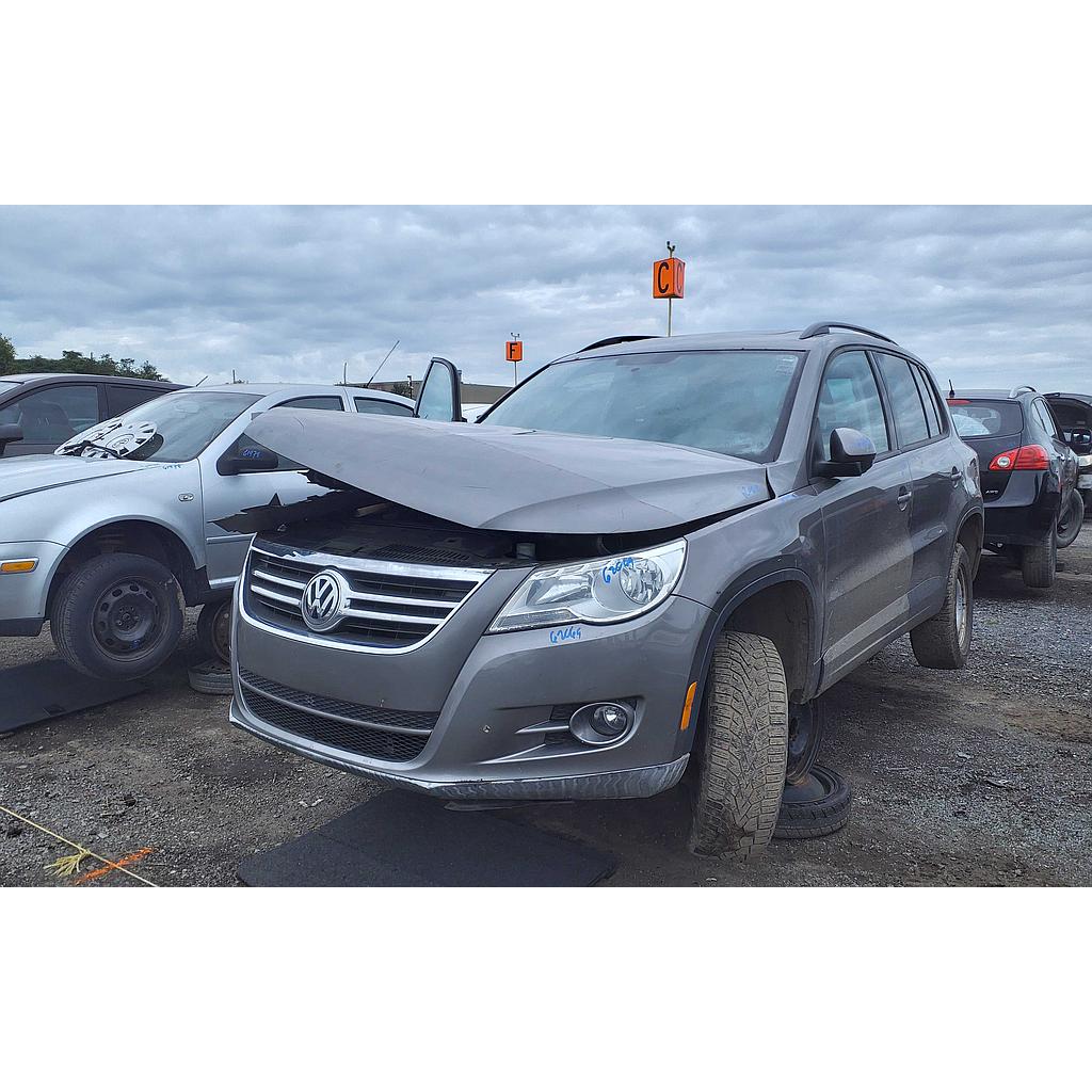 VOLKSWAGEN TIGUAN 2010