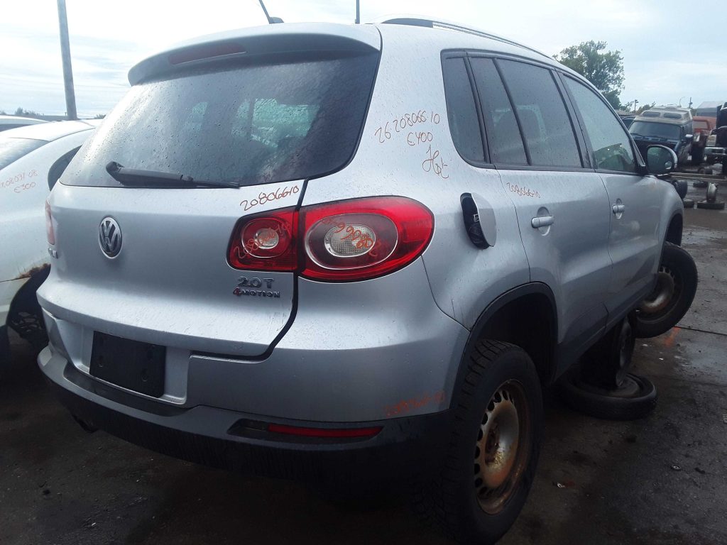 VOLKSWAGEN TIGUAN 2010