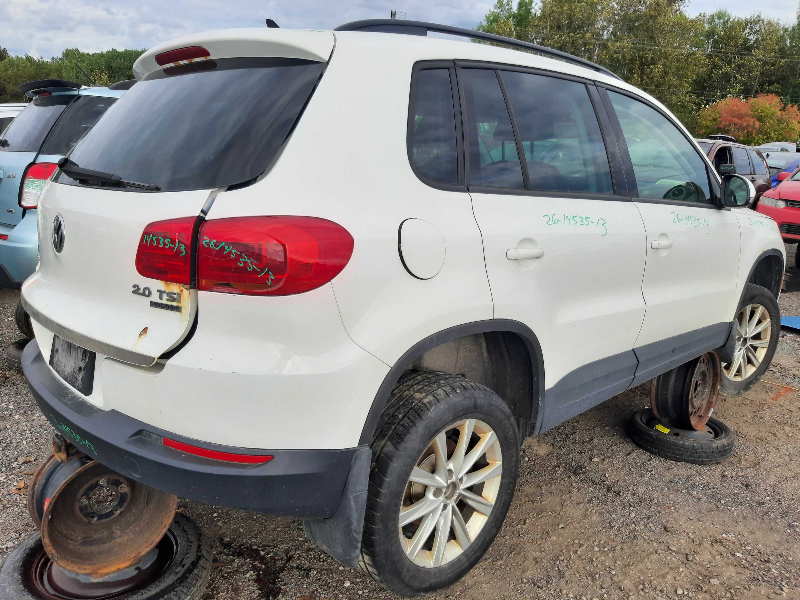 VOLKSWAGEN TIGUAN 2013