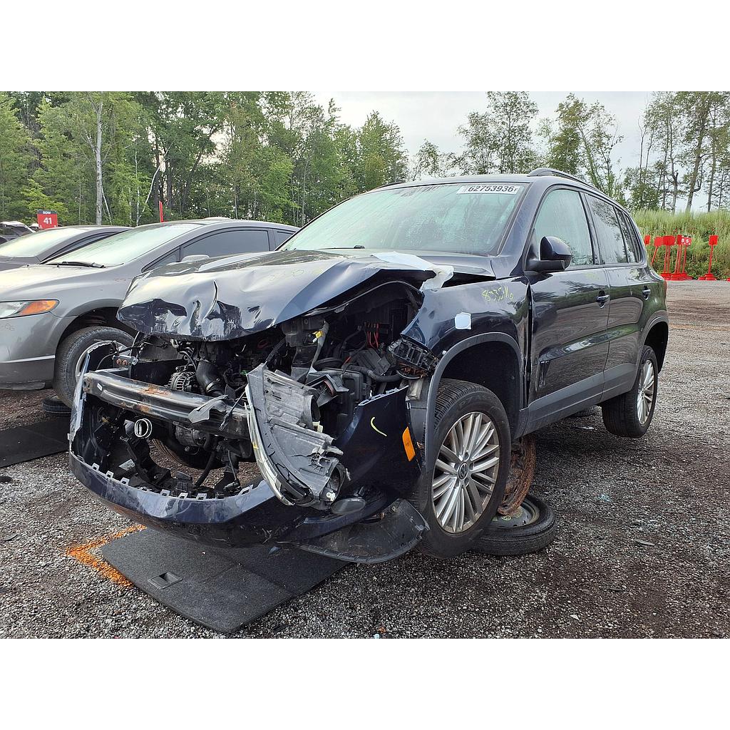 VOLKSWAGEN TIGUAN 2016