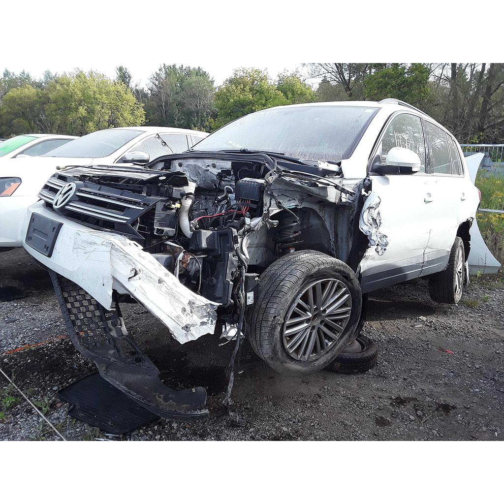 VOLKSWAGEN TIGUAN 2016