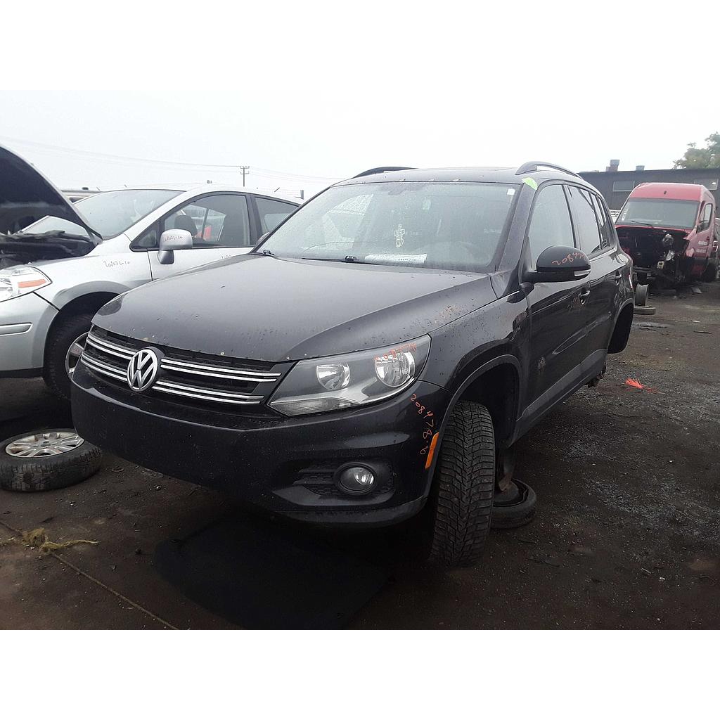 VOLKSWAGEN TIGUAN 2016