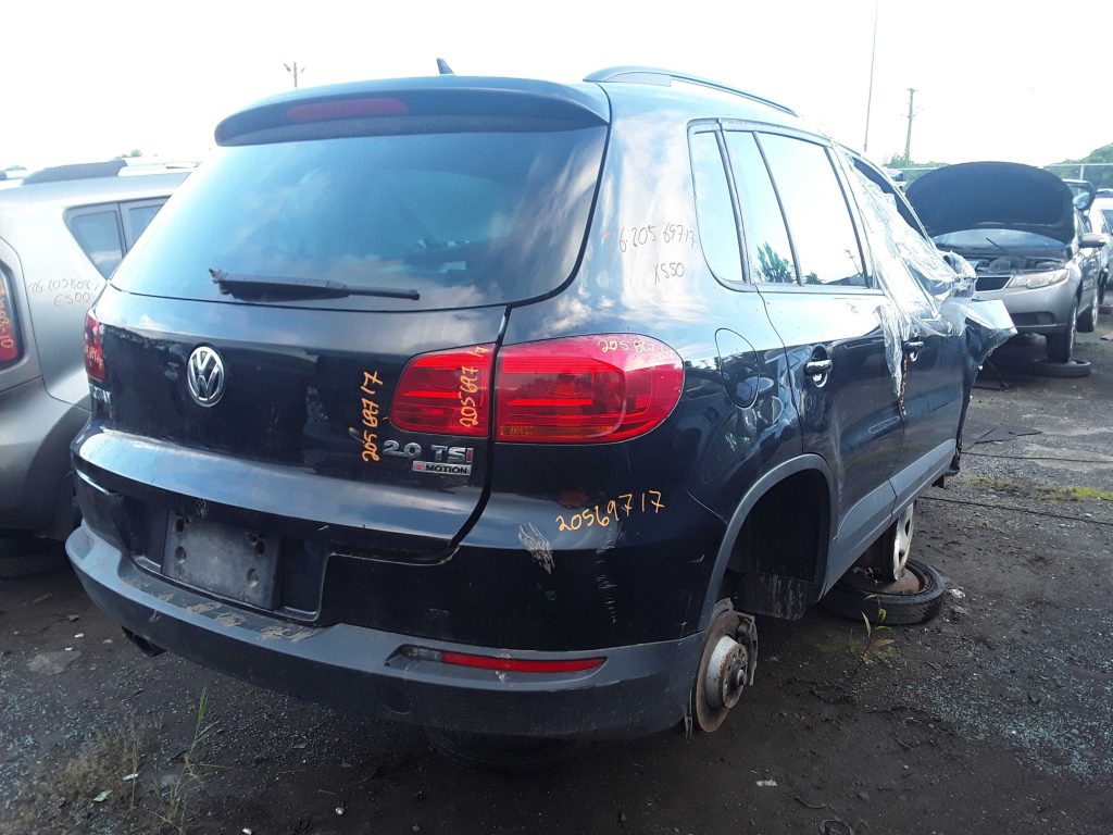 VOLKSWAGEN TIGUAN 2017