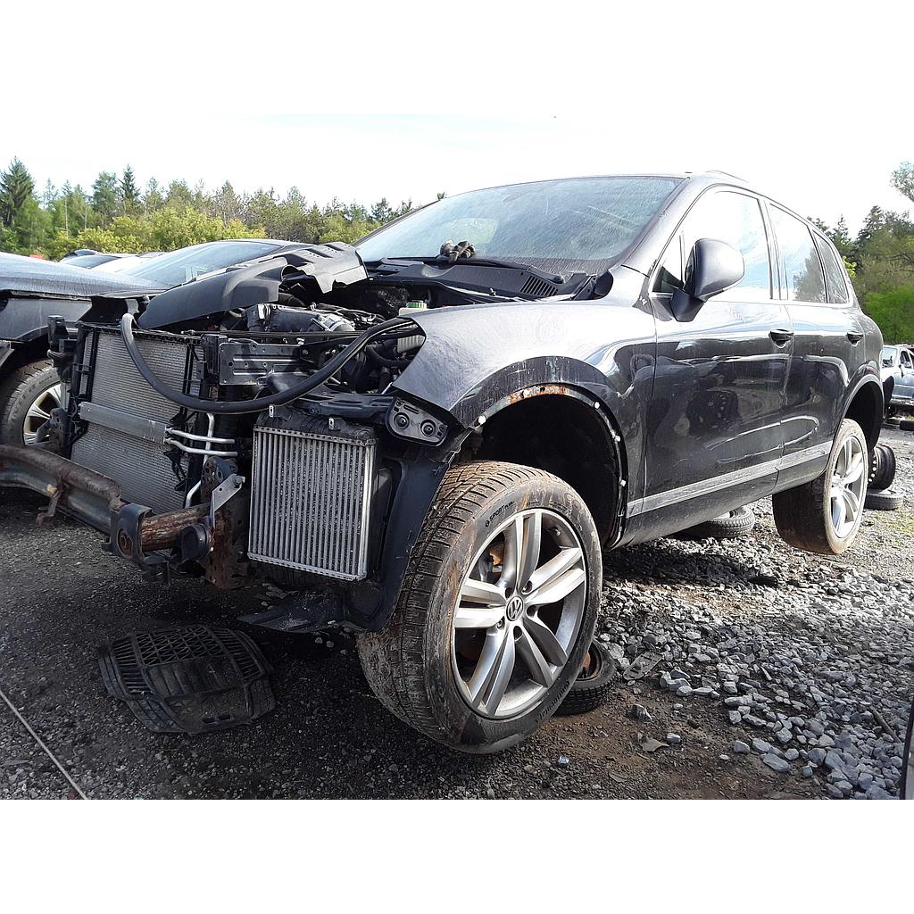 VOLKSWAGEN TOUAREG 2014