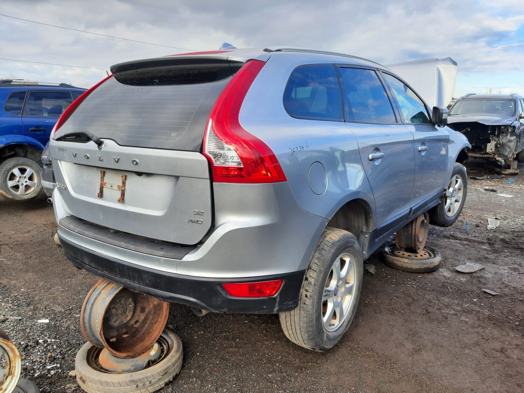 VOLVO XC60 2011