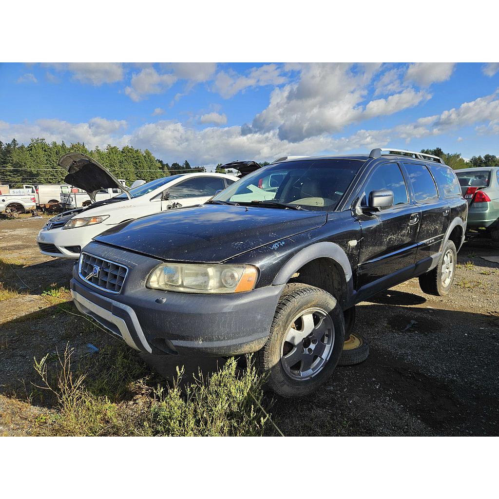 VOLVO XC70 2005