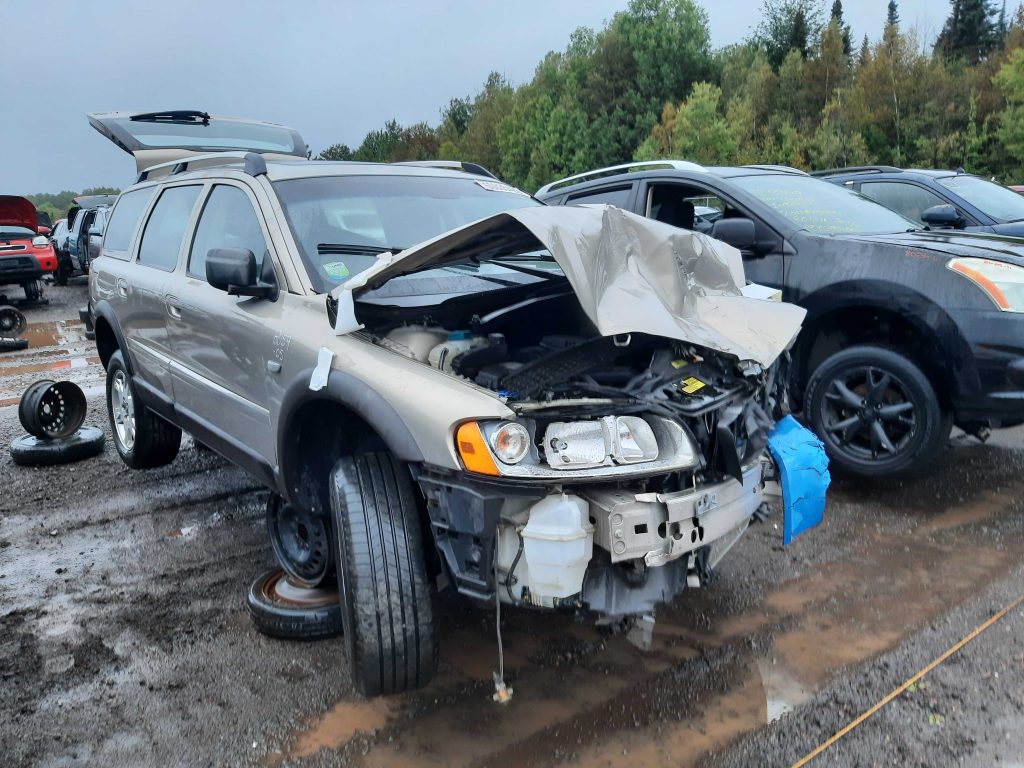 VOLVO XC70 2005