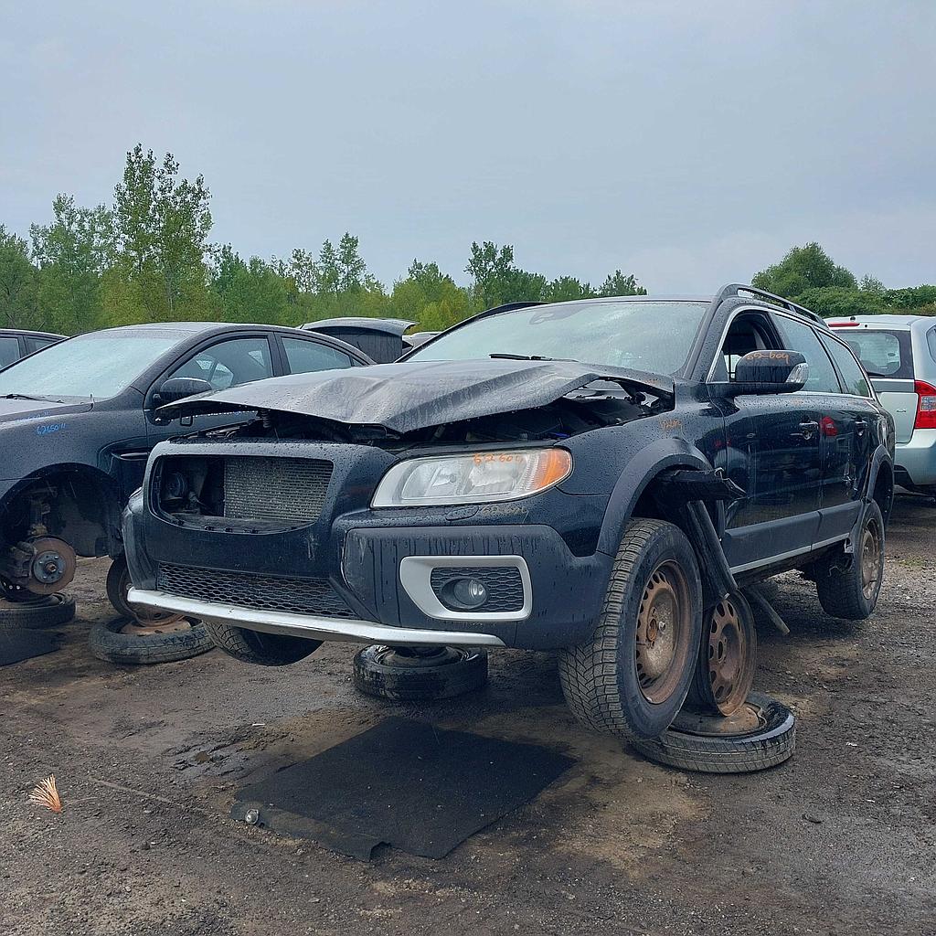 VOLVO XC70 2012