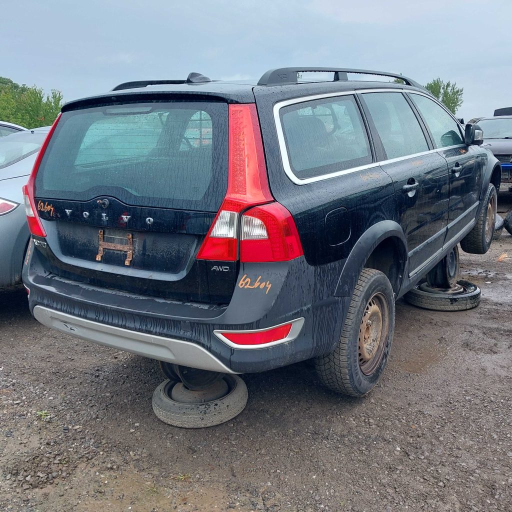 VOLVO XC70 2012