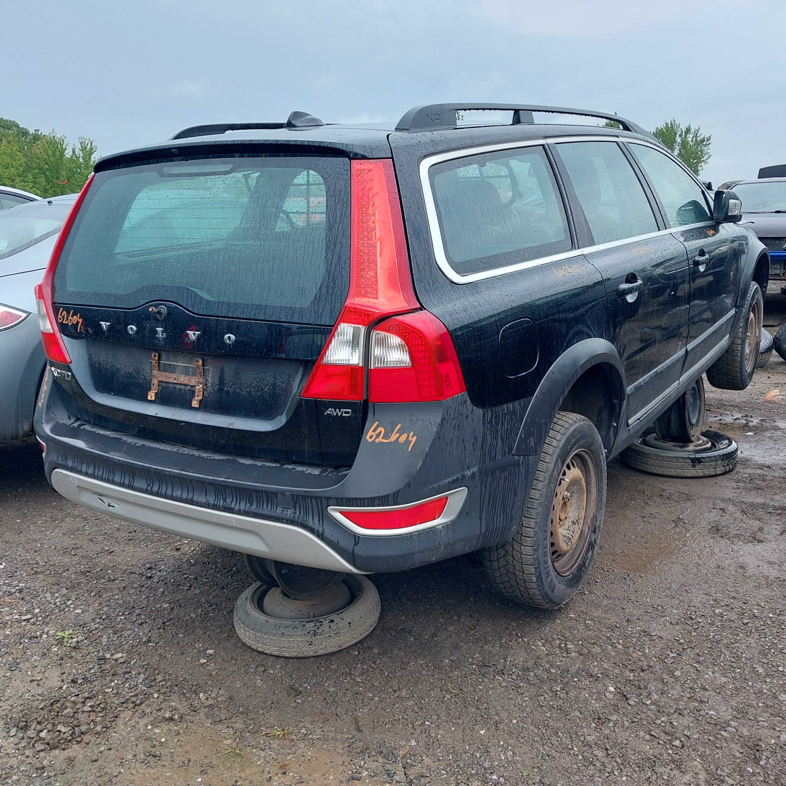 VOLVO XC70 2012