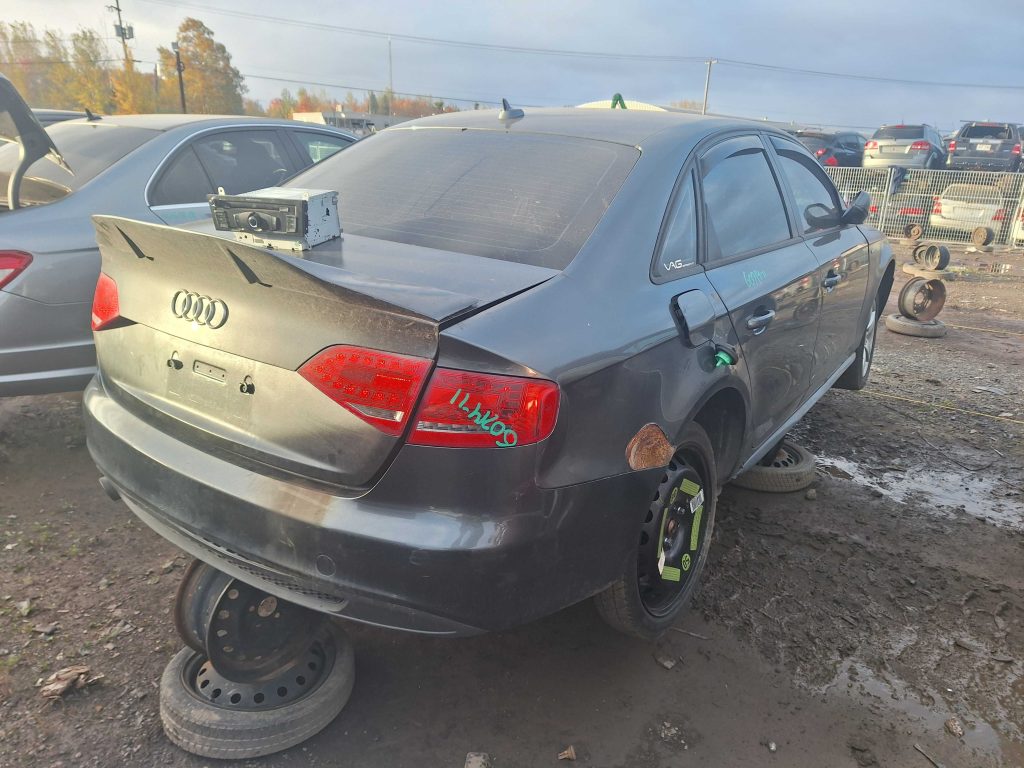 AUDI A4 2011