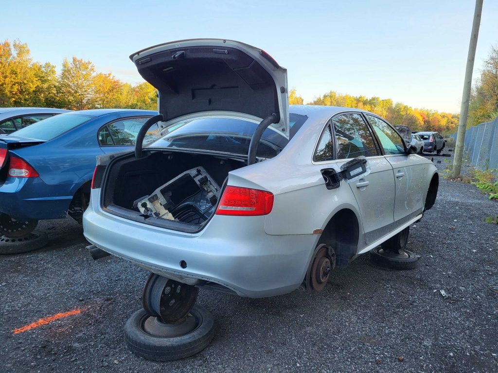 AUDI A4 2011