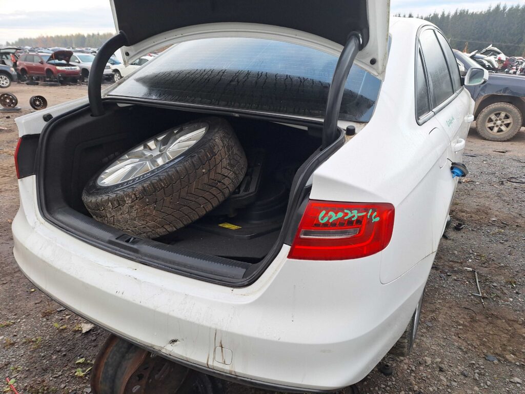 AUDI A4 2016