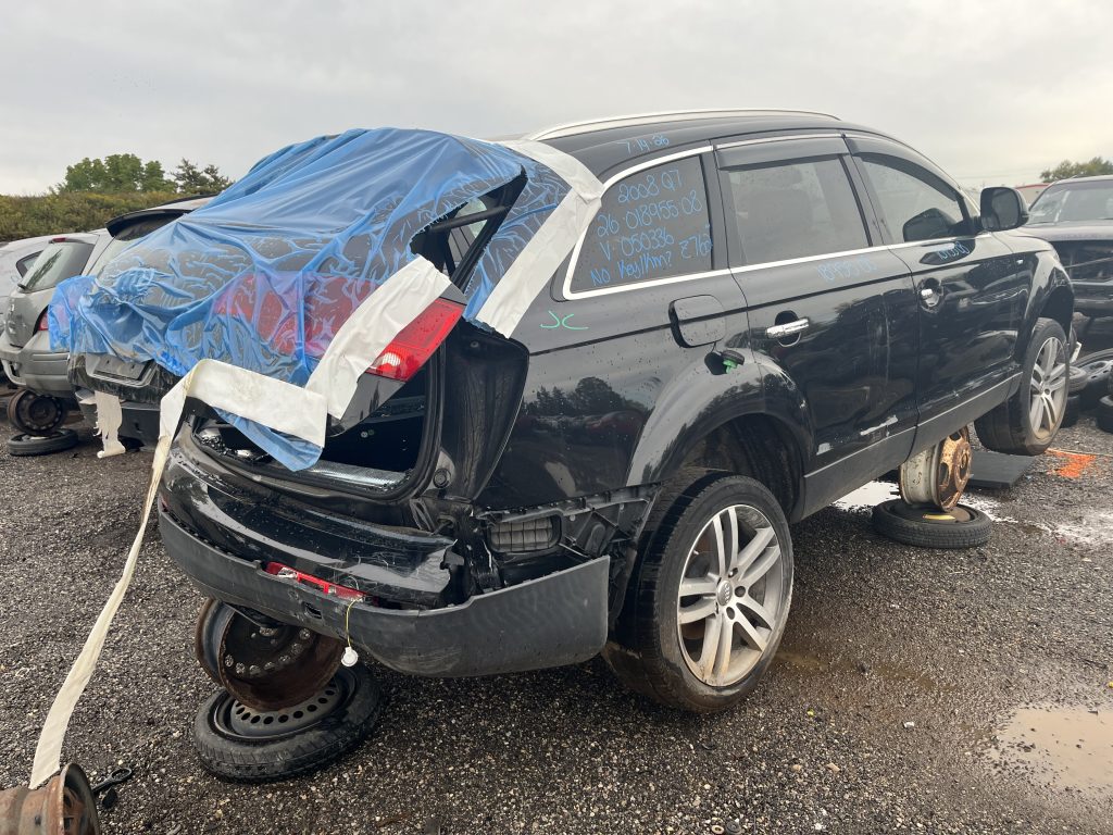 AUDI Q7 2008
