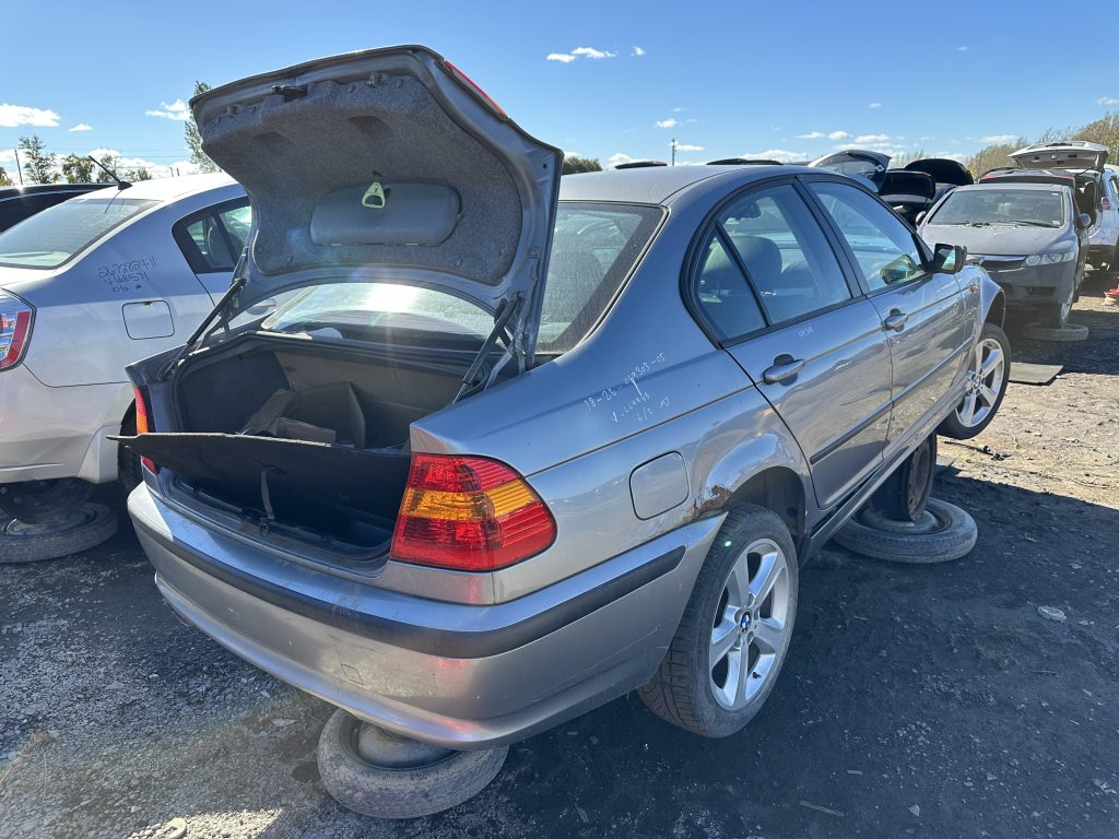 BMW 325 2005