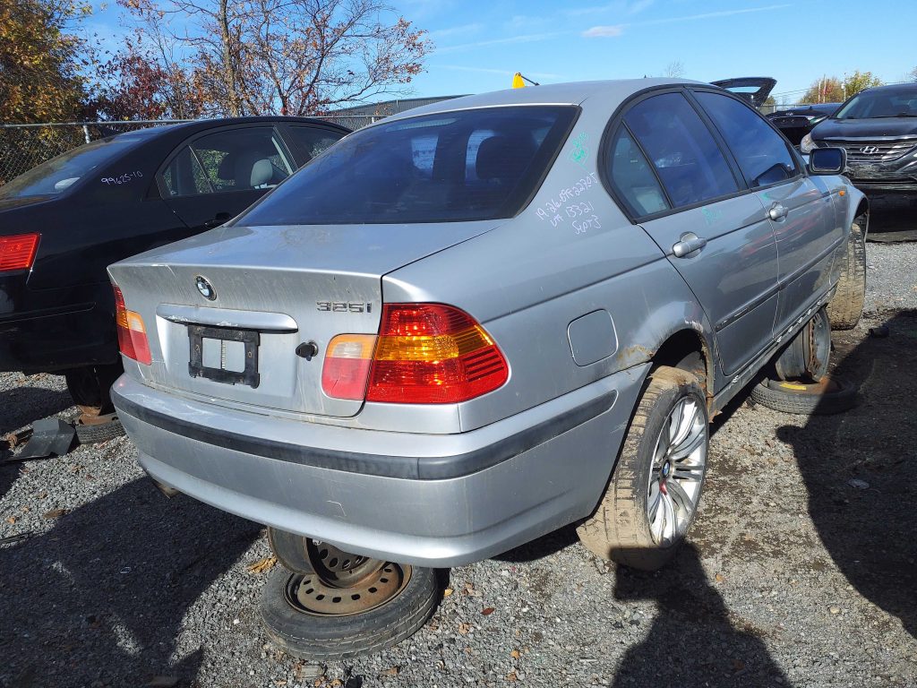 BMW 325 2005