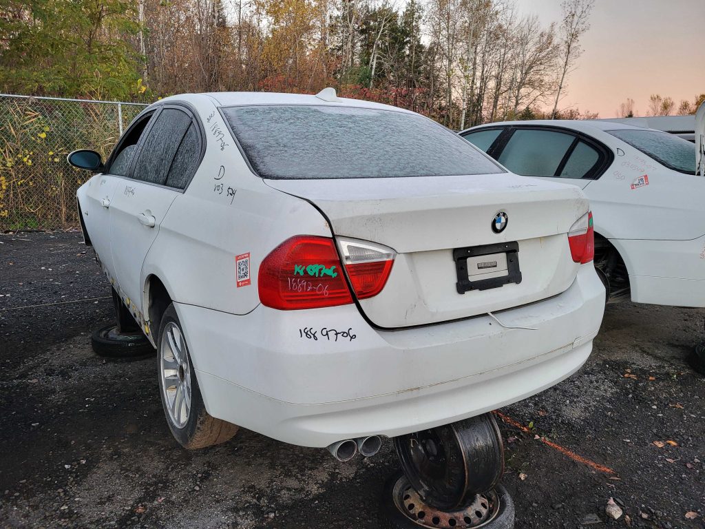 BMW 325 2006