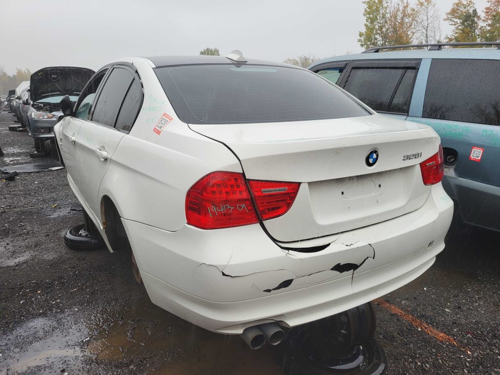 BMW 328 2009