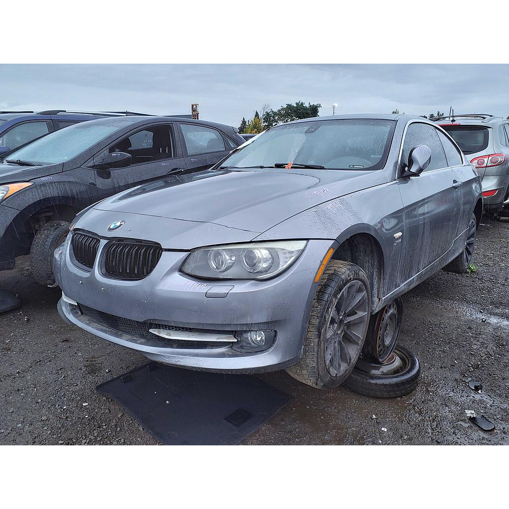 BMW 328 2011