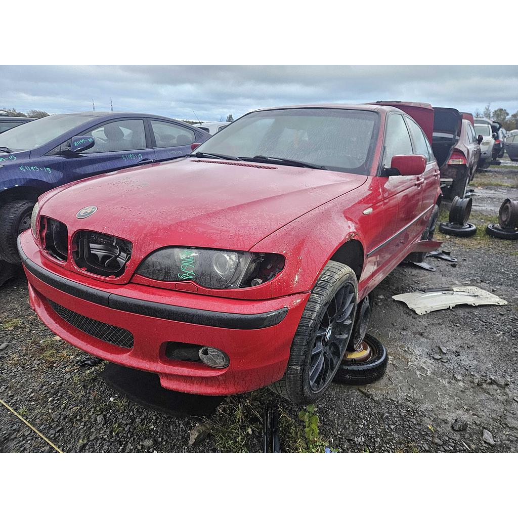 BMW 330 2003