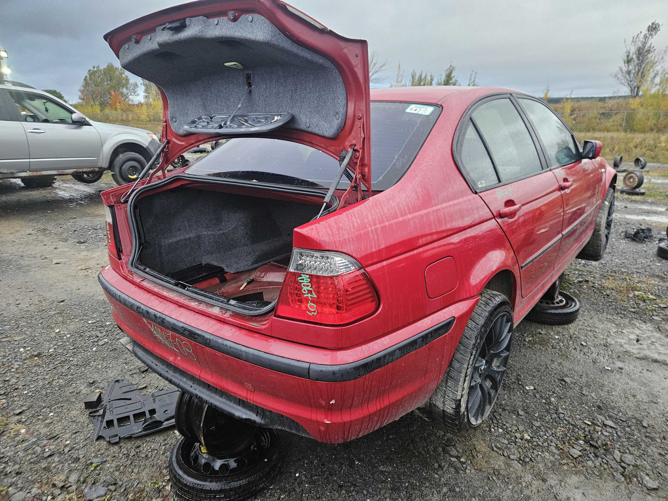 BMW 330 2003