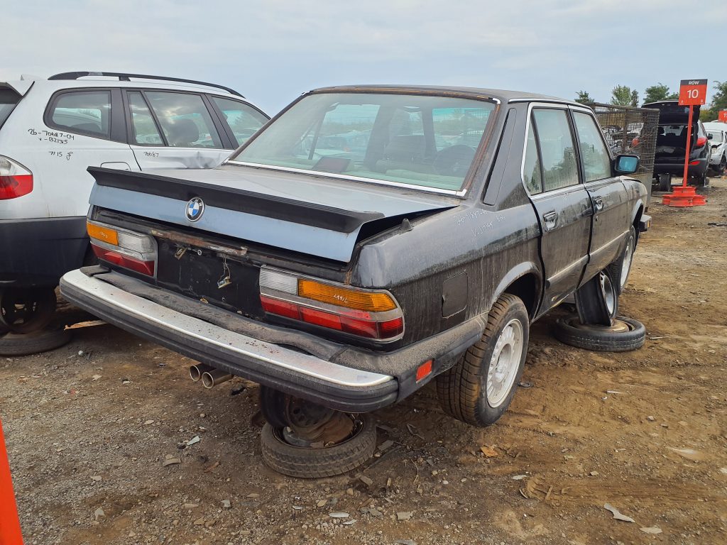 BMW 5 SERIES 1990
