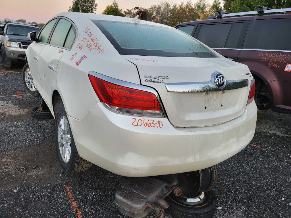 BUICK LACROSSE 2010