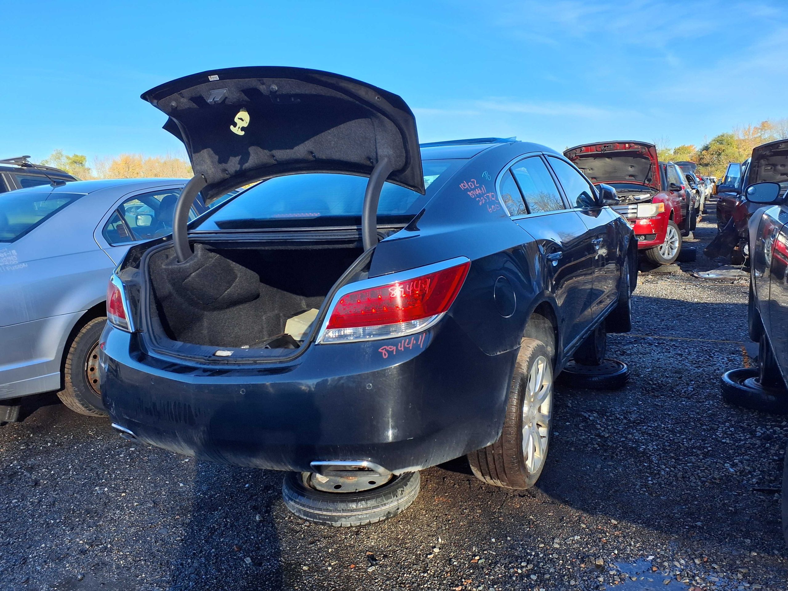 BUICK LACROSSE 2011