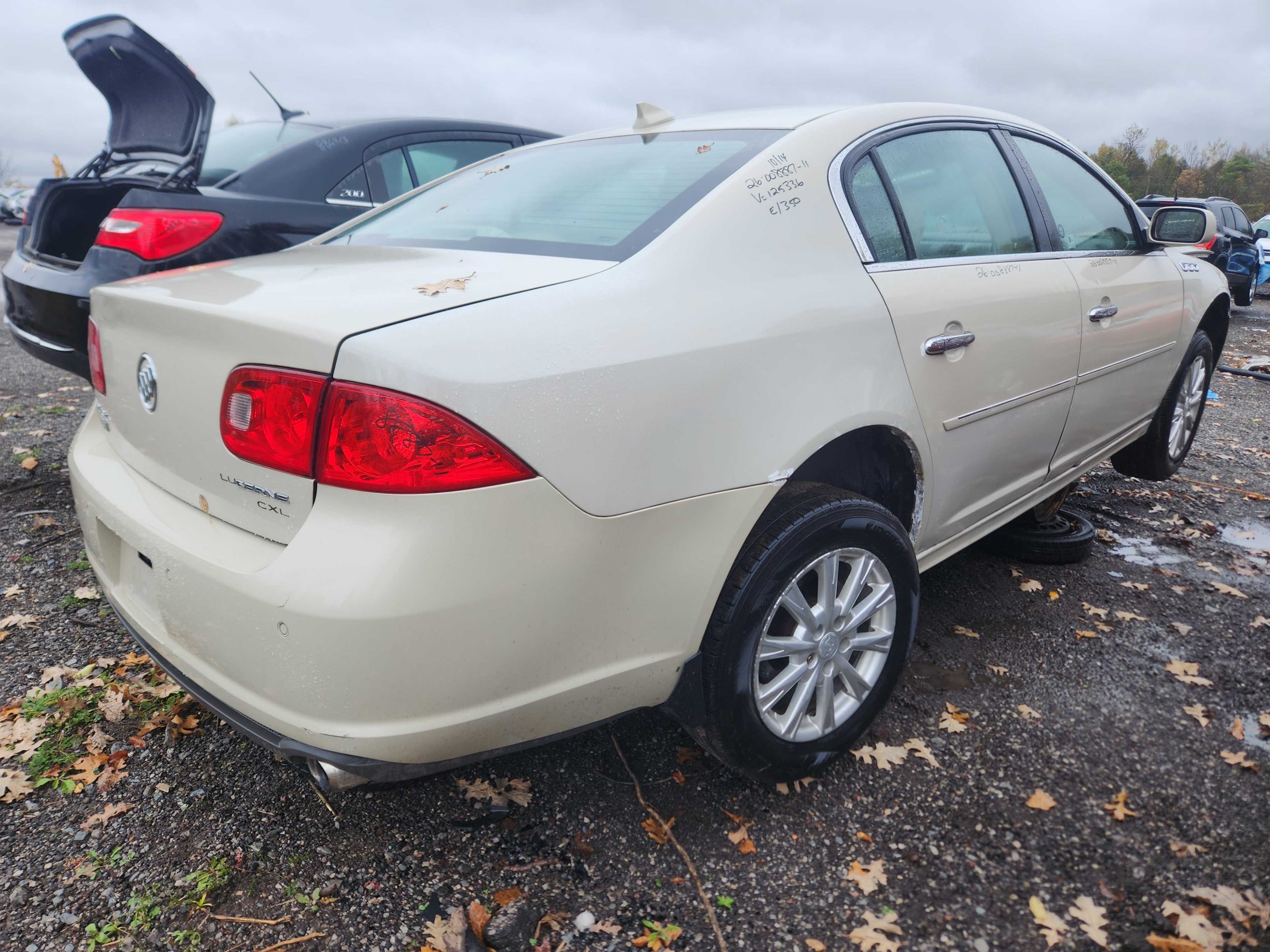 BUICK LUCERNE 2011