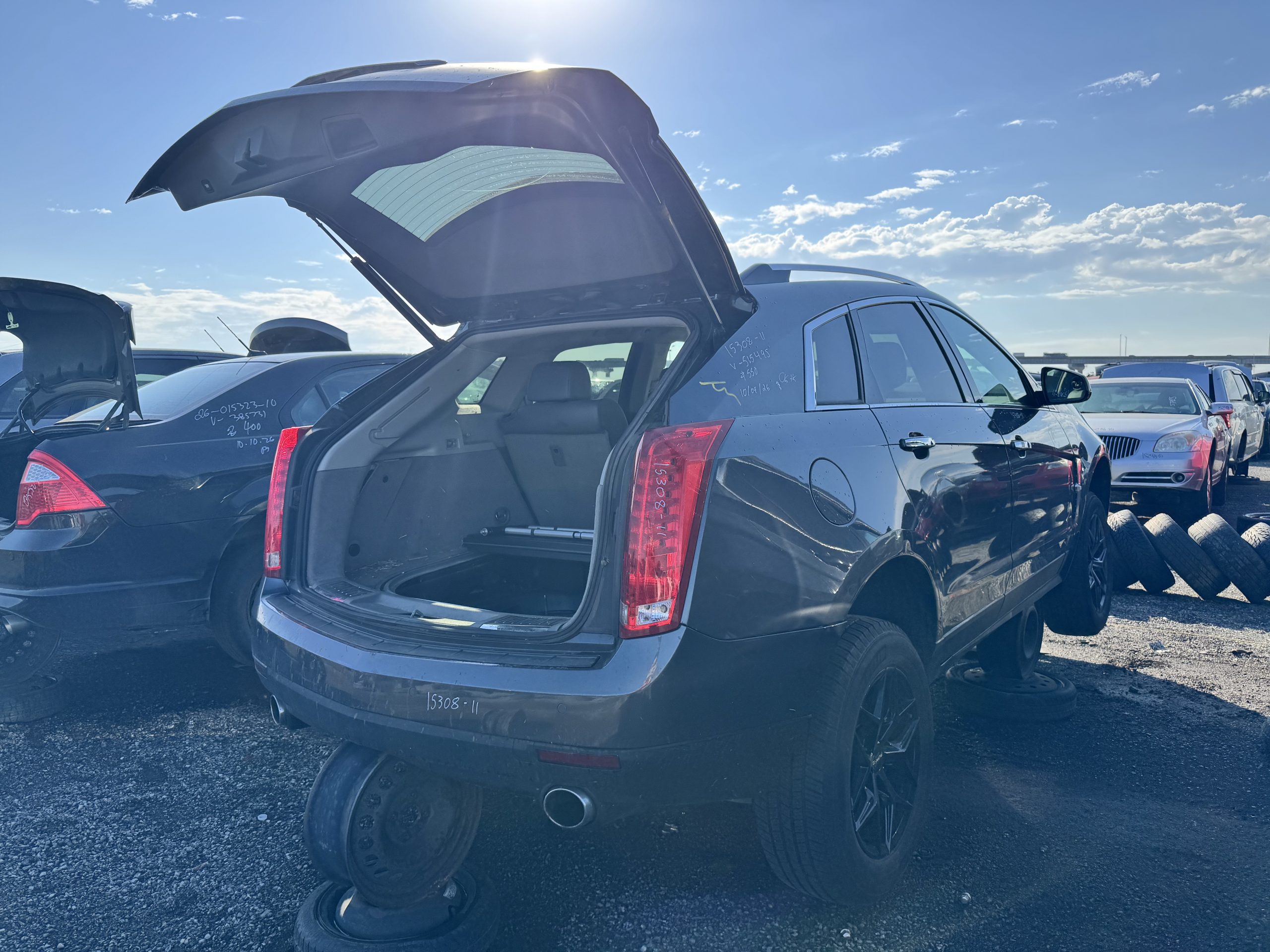 CADILLAC SRX 2011