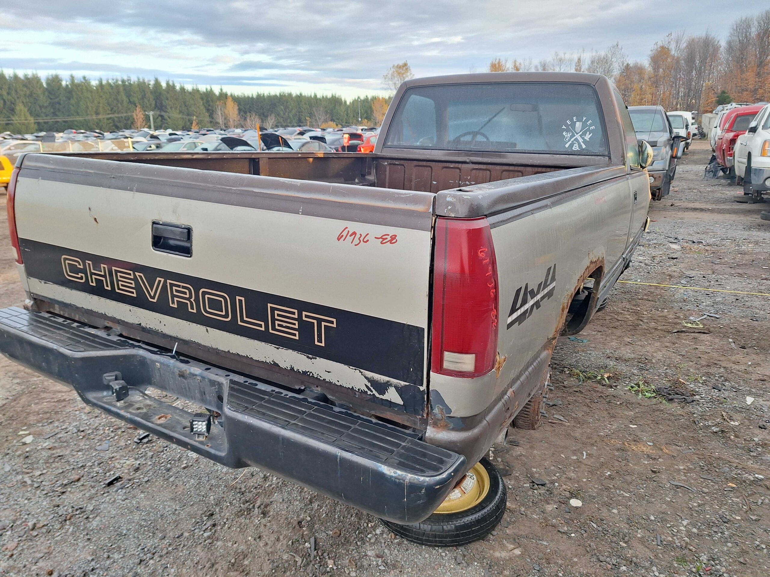 CHEVROLET 1/2 TON PICKUPS 1988