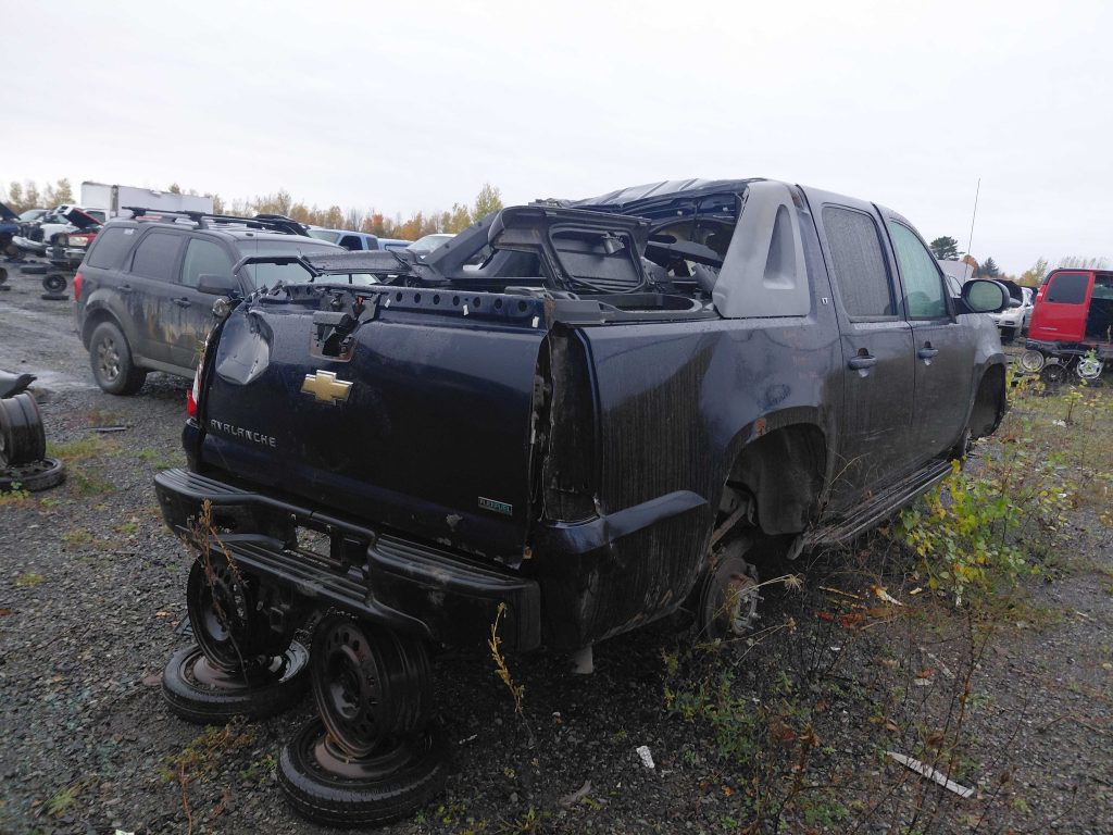 CHEVROLET AVALANCHE 2011